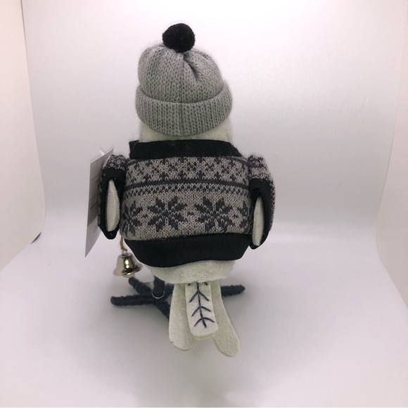 Winter 2022 Spritz Bird from Target “Varma” - Picture 2 of 2